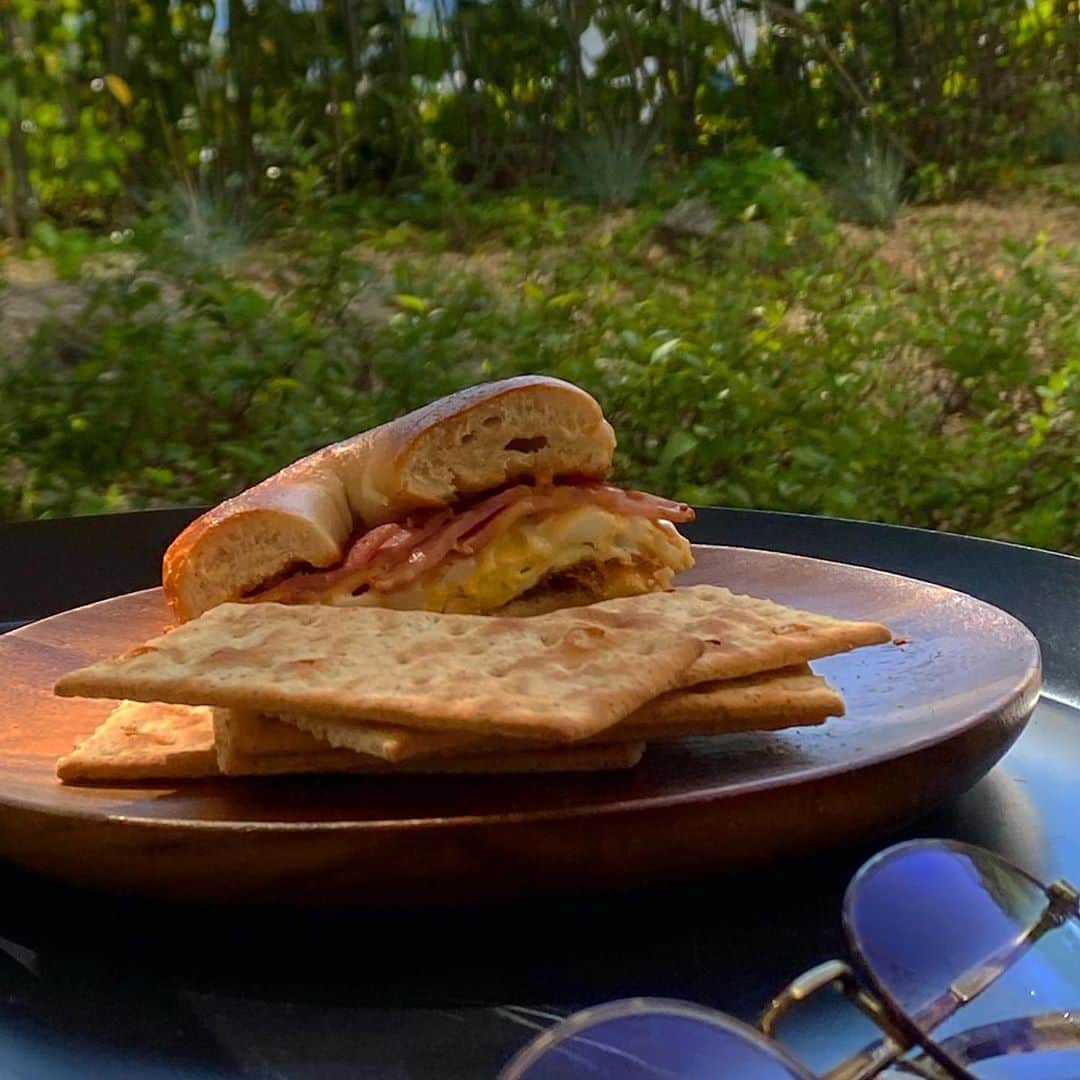 カン・ミンギョン のインスタグラム：「노허투루 선데이..👩🏻‍🍳」