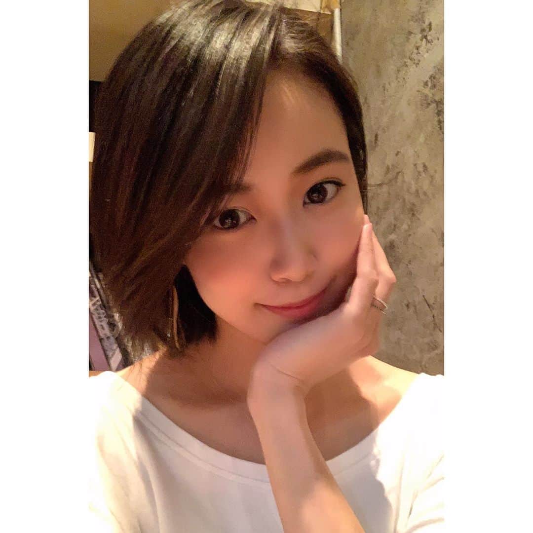 VANRIのインスタグラム：「* 久しぶりの自撮り。 ストーリーにあげたら沢山褒めてもらえたので こっちにものせちゃう♡w」