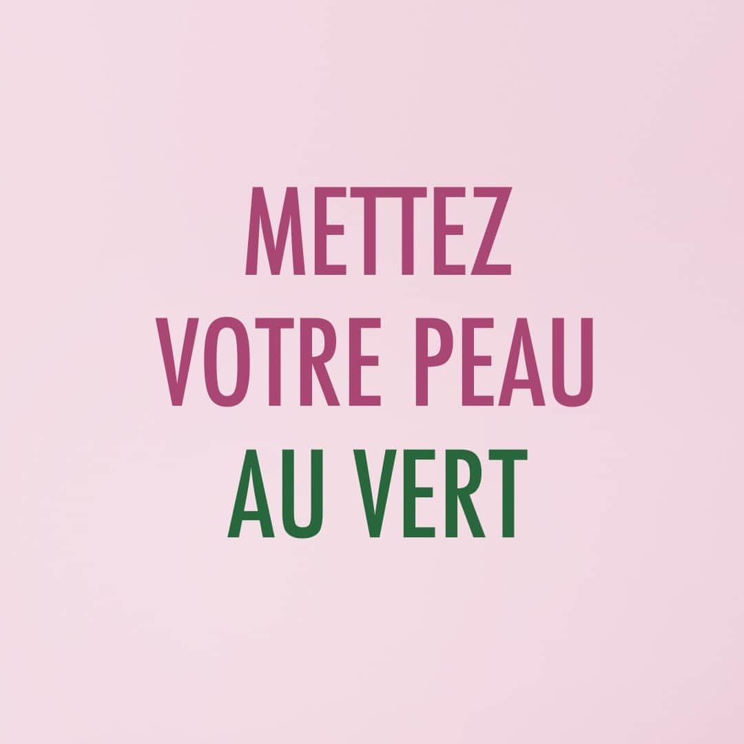Melvita Officialのインスタグラム：「Et si on passait notre peau au vert ? Partagez-nous en commentaire si vous êtes plutôt 🌿 ou 💚…  🌿 Vous êtes déjà adepte à 100% des soins bio 💚 Vous essayez de plus en plus d’utiliser des produits sains pour votre peau  #melvita #nectarderoses #gogreen #mapeauauvert #rose #hydratationintense #cosmetiquebio #cosmetiquenaturelle #cleanbeauty」