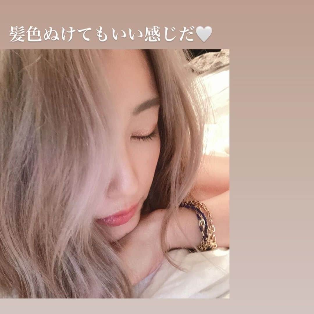 木下優樹菜さんのインスタグラム写真 - (木下優樹菜Instagram)「ずーーーと 眠いのは天候のせいだ〜🥱♡ そうです、眉毛描くのだるいから 眉毛アートだよ〜 #コンタクトタグつけといたよ #シャンパンゴールド #目頭のラメやめらんない」9月20日 16時52分 - yukina1204xoxo