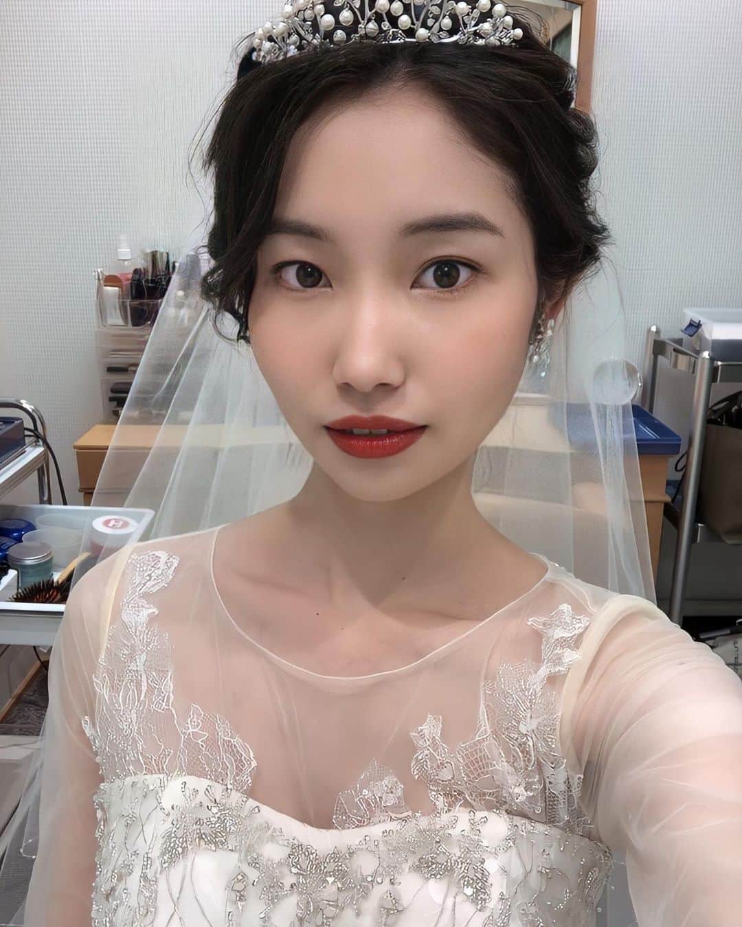 小川沙樹のインスタグラム：「先週に引き続きブライダルでした！ ドレスは着るだけで幸せな気分になりますね🤤」