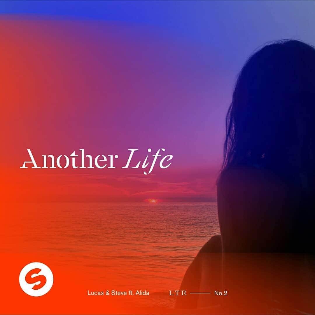 Spinnin' Recordsさんのインスタグラム写真 - (Spinnin' RecordsInstagram)「Completely in love with 'Another Life' 🤍 @lucasandsteve  👏  🎙 Feels like we’re dreaming and everything’s right Wish you weren’t gone by the end of the night, In another life We would be lovers, We would be lovers baby ​ ​#LucasandSteve #SpinninRecords - @alidadotcom」9月20日 17時29分 - spinninrecords