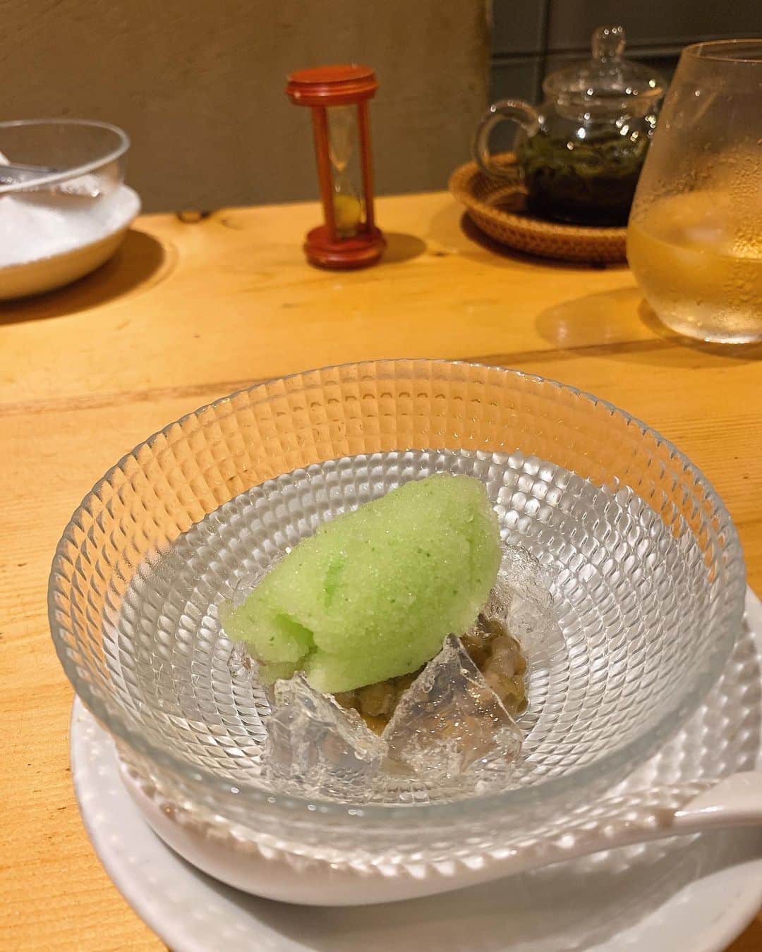 karen okajimaさんのインスタグラム写真 - (karen okajimaInstagram)「ㅤㅤㅤ  一碗水👲🏼シンプルだけど深みのある味。 表現が難しいけどそんな感じでした👌笑  ㅤㅤㅤ 最近は中華が好きさぁ〜❤️ 毎日食べれる❤️  ㅤㅤㅤ #一碗水 #イーワンスイ #中華料理 #中華 #大阪グルメ #グルメ岡島 #岡島かれん」9月20日 17時31分 - karenokajima0318