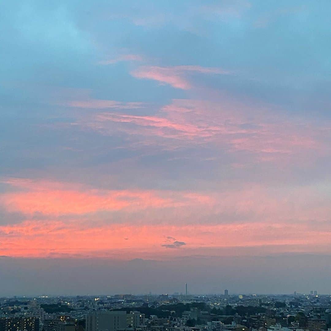 安倍宏行さんのインスタグラム写真 - (安倍宏行Instagram)「#今日の夕陽」9月20日 17時50分 - higeabe