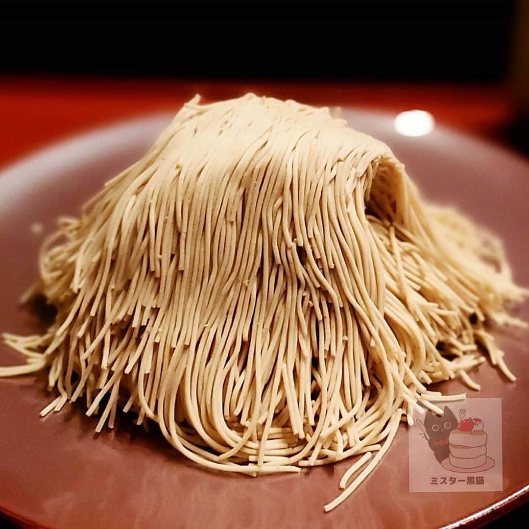ミスター黒猫（黒猫仙人）のグルメインスタ