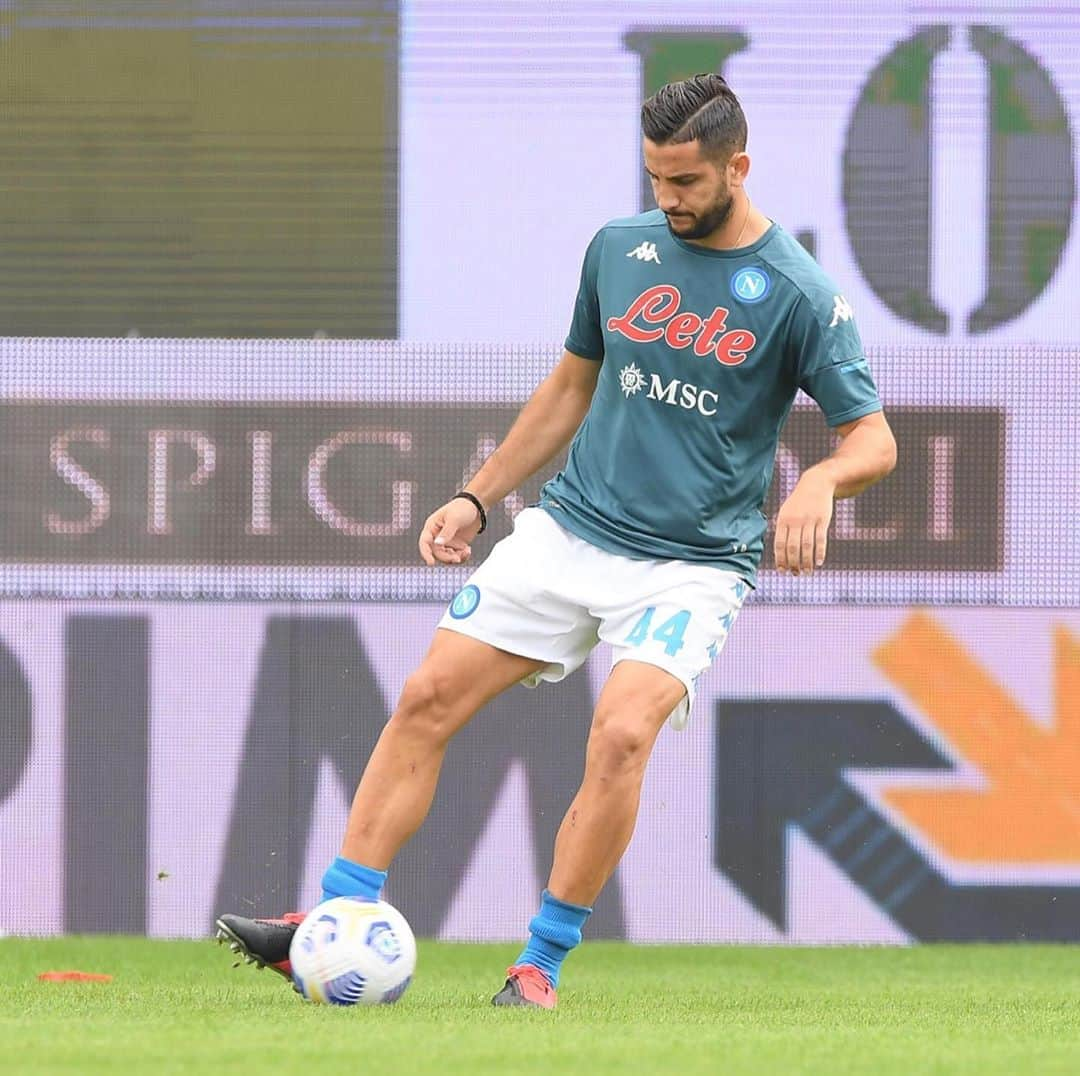 SSCナポリさんのインスタグラム写真 - (SSCナポリInstagram)「🏃‍♂️ I ragazzi sono in campo per il riscaldamento! ⚽️ #ParmaNapoli  💙 #ForzaNapoliSempre」9月20日 19時02分 - officialsscnapoli