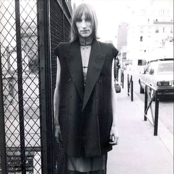 大森美希さんのインスタグラム写真 - (大森美希Instagram)「Martin Margiela Spring/Summer 1997  #mood  #martinmargiela #90sfashion #90sstyle #fashionphotography #monochrome #art #creator #designer #paris #mode #ムード #マルジェラ #マルタンマルジェラ #90年代ファッション #ファッションフォト #パリ #ファッション #モード #デザイナー #アート #90年代スタイル #クリエーター」9月20日 19時13分 - mikiomori_