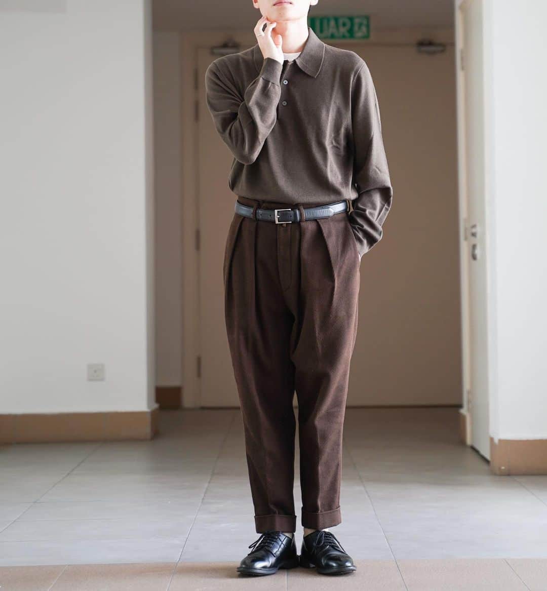 のインスタグラム：「今季のUNIQLO U購入品紹介 メリノブレンドポロセーター ・ ・ 今季はこれだけ買いました👍 チクチク感は少しあるけど、着心地はなかなか良いです🙆‍♂️ ・ ・ #uniqlou #uniqlo #ユニクロユー #neat_tokyo #auralee #henderscheme」