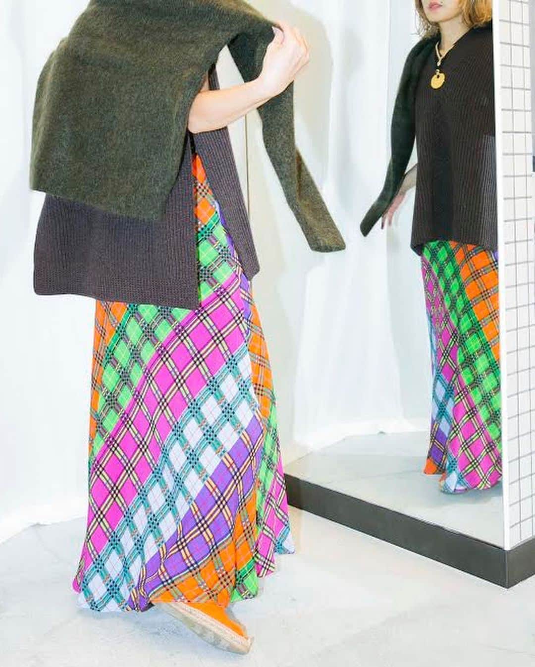 CITYSHOPさんのインスタグラム写真 - (CITYSHOPInstagram)「“Styling “  dress #RIXO  knit vest #maisonmargiela  knit cardigan #SAYAKADAVIS  INSTA LIVEにてRIXOの新作をご紹介しています。アーカイブから是非ご覧ください💠  ◼︎10%off Campaign  9/17(thu)-9/23(wed)  CITYSHOP SHIBUYA Cast. CITYSHOP KYOTO FUJII DAIMARU BAYCREW’S STORE   ◼︎LUMINE 10%off Campaign  -9/22(tue)  __________________________ #CITYSHOP #RIXO #Shibuya #Shinjuku #TOKYO  #FASHION #FOOD #CULTURE」9月20日 19時54分 - cityshop.tokyo