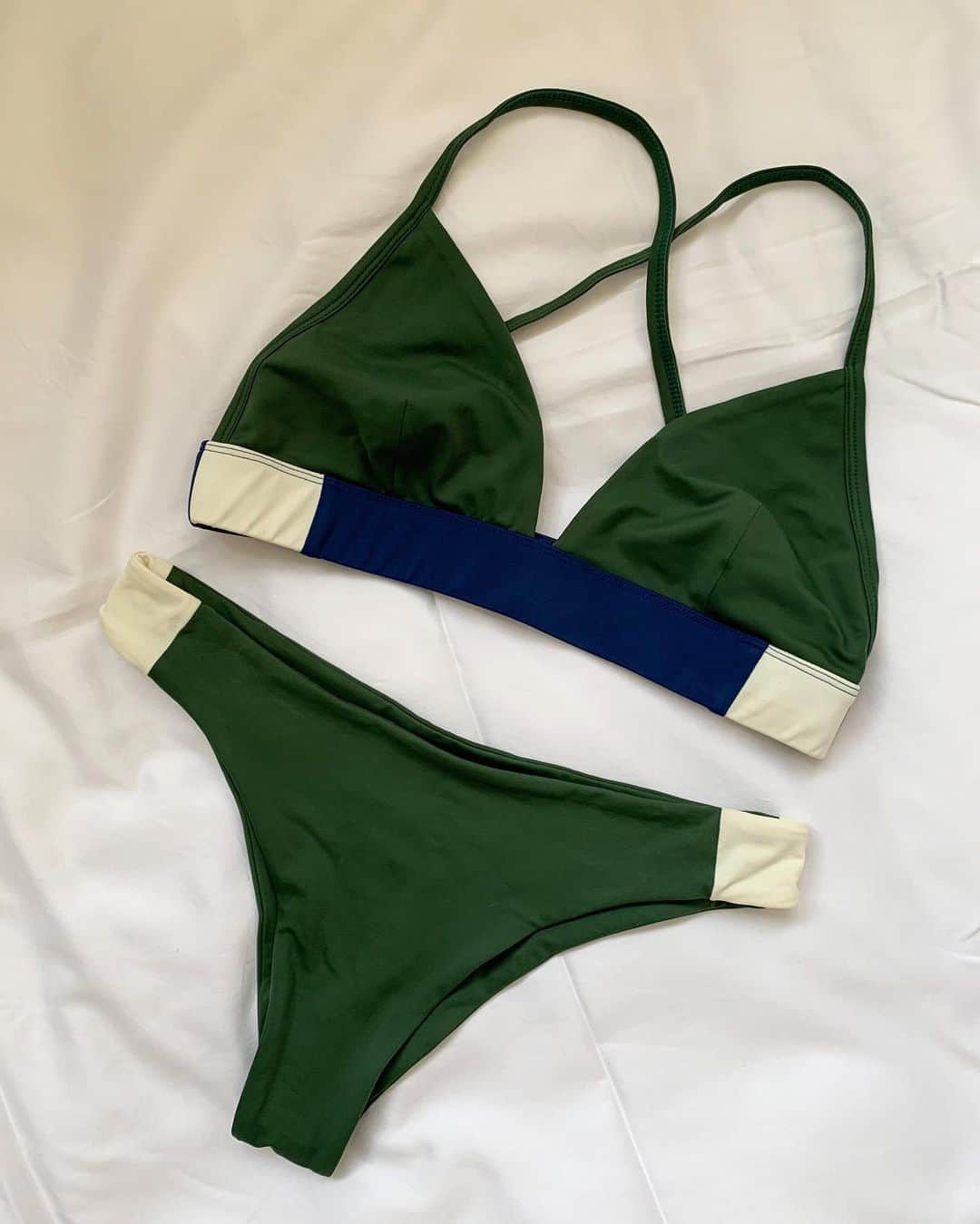 Zanna Van Dijkさんのインスタグラム写真 - (Zanna Van DijkInstagram)「Guys, we only went and designed a bikini in collaboration with @theofficialselfridges 😱🥳🙌🏼 This is the @staywildswim Project Earth bikini which is available NOW 🌊🌎 ➡️ The colours represent the moment that the land, sea and sand meet. ➡️ This is our best selling shape for a reason, it’s functional, flattering and made to last using the highest quality sustainable materials and ethical manufacturing techniques. ➡️ It is made from regenerated ocean plastic in our small London factory and sent out using carbon neutral shipping. ➡️ Swipe right to see the colours without a filter ✅ We are SO excited about this collaboration with @theofficialselfridges - one of the companies leading the way in the sustainable fashion world. You can shop this piece through the link in the @staywildswim bio ✨ [my own brand] #staywildswim #sustainableswimwear #slowfashion #ethicalfashion #madeinlondon #ecofriendly」9月20日 19時59分 - zannavandijk