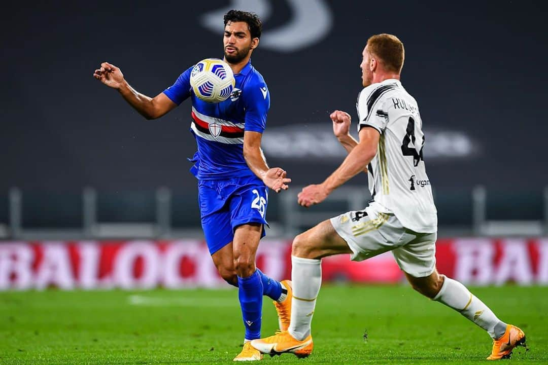 UCサンプドリアさんのインスタグラム写真 - (UCサンプドリアInstagram)「⏹ #JuveSamp 3-0.  #FORZADORIA 🔵⚪️🔴⚫️⚪️🔵  📷 @simonearveda」9月21日 5時39分 - sampdoria