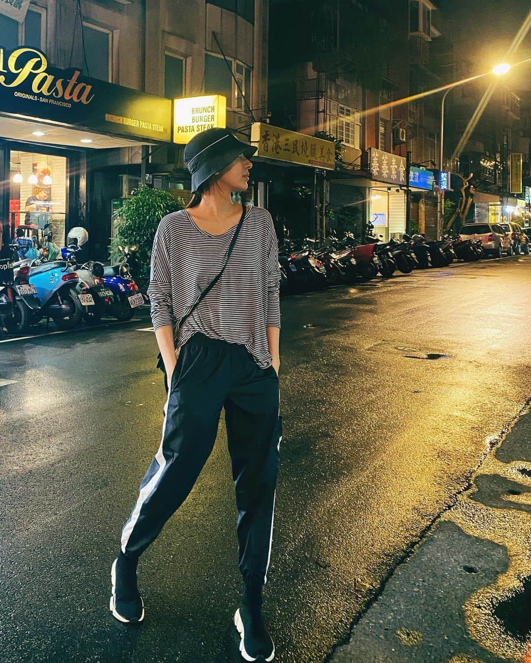 特蕾沙（Teresa）のインスタグラム：「ᕙ(•̤᷆ ॒ ູ॒•̤᷇)ᕘ  #歐嘛嘛」