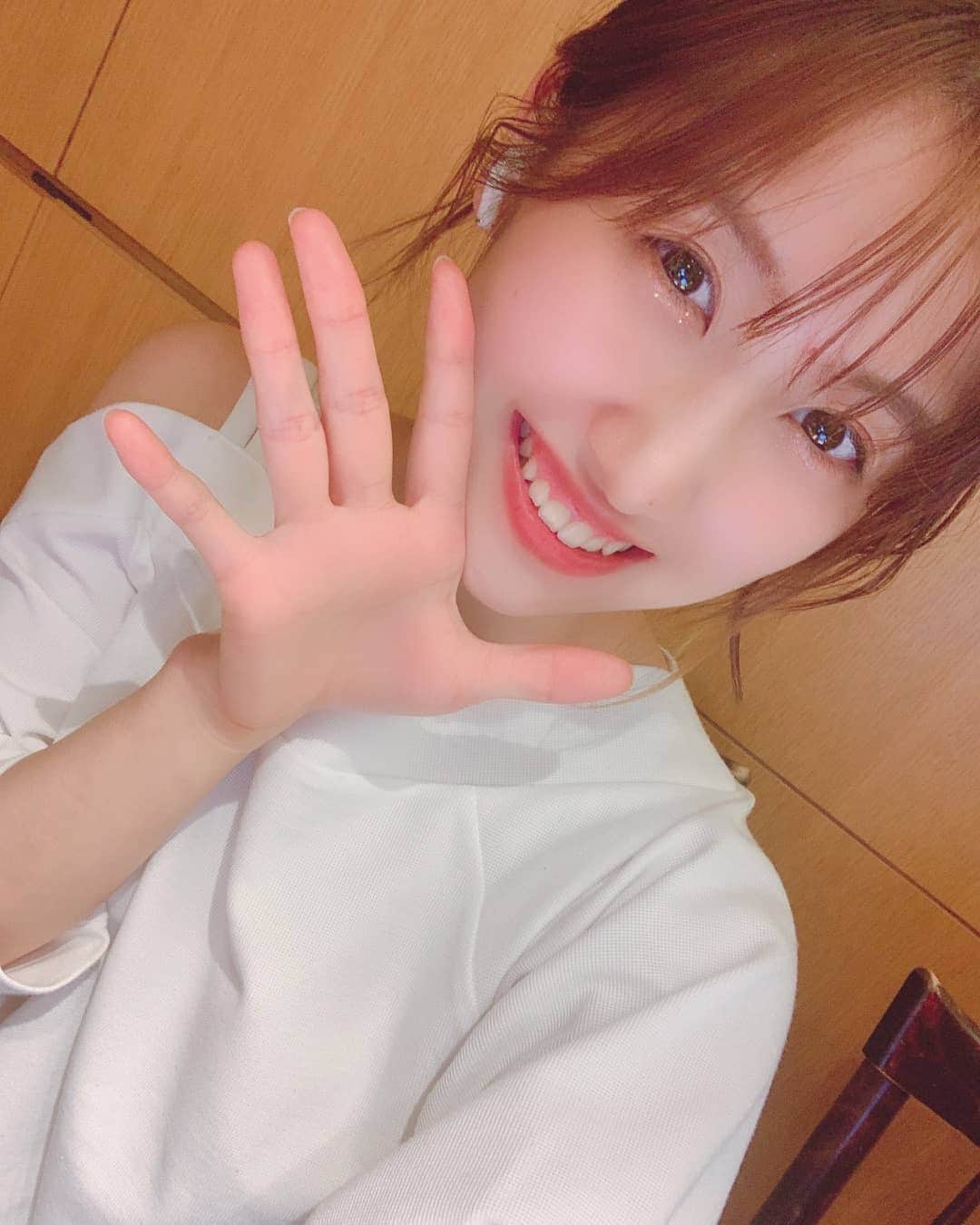 モーニング娘。'20のインスタグラム：「- . 今日のまーちゃん！ 美しい！！ . . #佐藤優樹 . .」