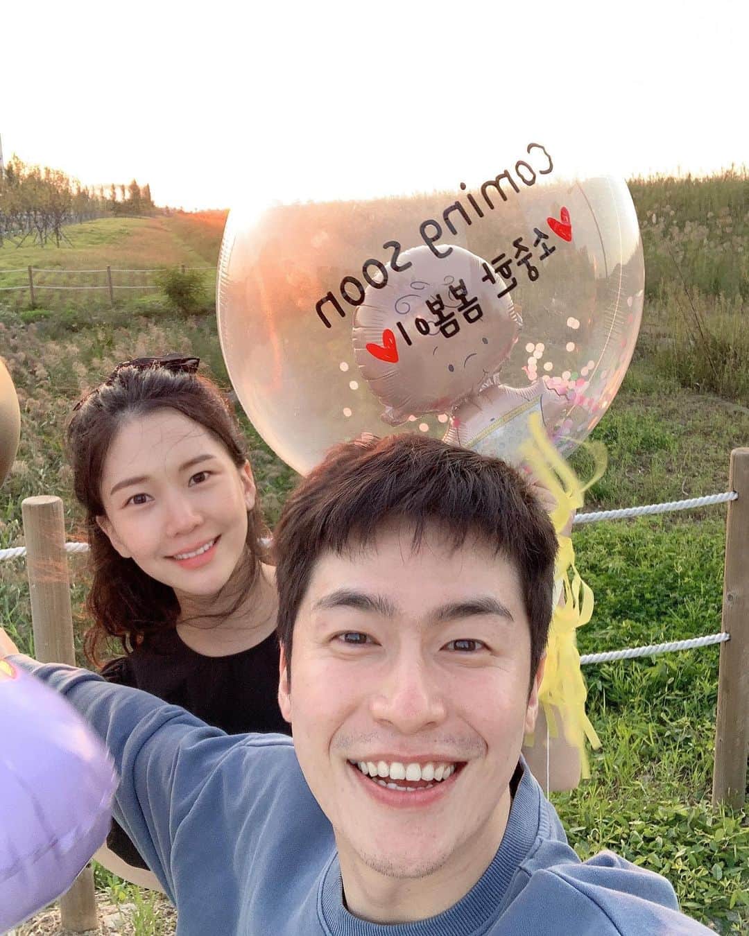 イ・ジェウォンのインスタグラム：「💝 #소중한봄봄이🌼」