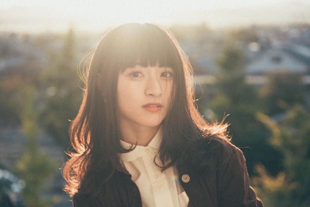 谷口萌衣子のインスタグラム：「お気に入りの写真🍂  相手を尊重する気持ちを忘れてはいけないな〜と、思う、ずっと 慣れと戦うのは難しいけど、  #ミスキャンパス立命館 #photography #kyoto」