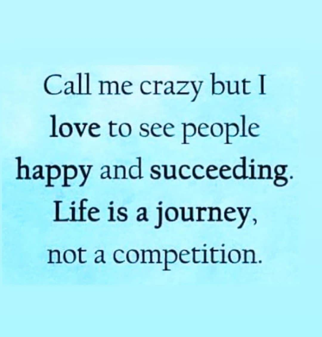 Jessica Weaverさんのインスタグラム写真 - (Jessica WeaverInstagram)「STOP scrolling! 🤪 like this and....  Name your favorite pic and why. And which quote do you like better? Swipe left!!   I’m sending positive vibes to you today. I hope you are safe, healthy and know you are blessed to be alive 👍🏻   #spreadinglove always be kind to others. You never know their struggles they are silently dealing with.❤️  🔛Don’t forget to turn in notifications for my page! On the follow button you can do this on my page. Screen shot it and send me a dm of it so I’ll message you back and like your pics 👏🏻👏🏻👏🏻 supporting my fans too!」9月20日 23時04分 - jessicakes33