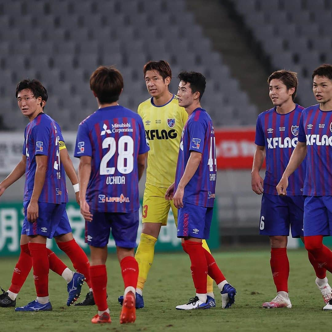 FC東京オフィシャルグッズさんのインスタグラム写真 - (FC東京オフィシャルグッズInstagram)「👏 🔵🔴 #FULLTIME #TokyoSendai  2020明治安田生命J1リーグ第17節 #FC東京 1-0 #ベガルタ仙台  前半のタマゴールが決勝点!!✊✊✊ 最後まで集中力を継続させ、完封勝利です!!!!!🙌🙌🔵🔴 @fctokyoofficial  #umbroDay  #STAYWITHTOKYO #FC東京 #fctokyo #tokyo」9月20日 23時38分 - fctokyoofficial