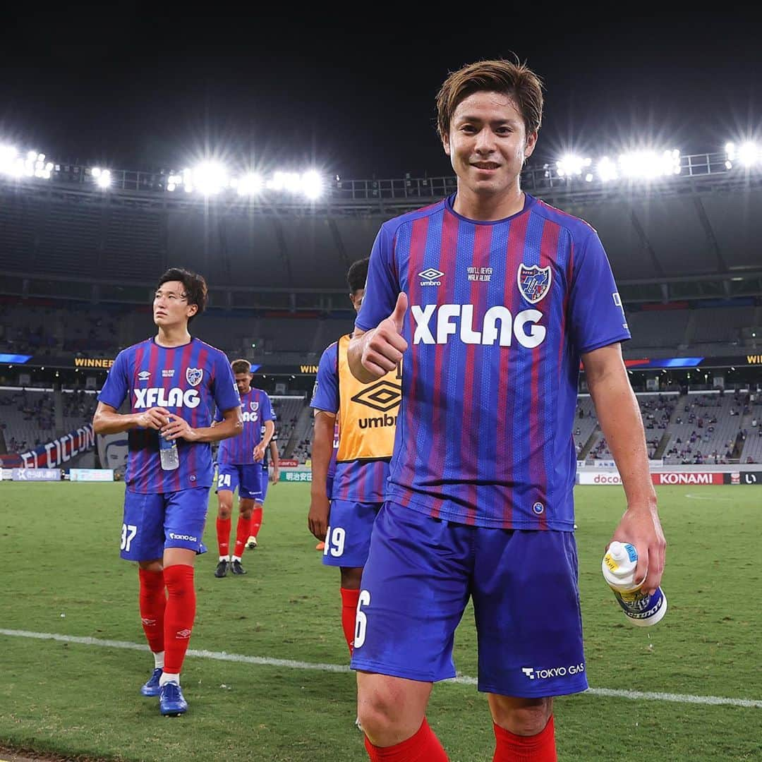 FC東京オフィシャルグッズさんのインスタグラム写真 - (FC東京オフィシャルグッズInstagram)「👏 🔵🔴 #FULLTIME #TokyoSendai  2020明治安田生命J1リーグ第17節 #FC東京 1-0 #ベガルタ仙台  前半のタマゴールが決勝点!!✊✊✊ 最後まで集中力を継続させ、完封勝利です!!!!!🙌🙌🔵🔴 @fctokyoofficial  #umbroDay  #STAYWITHTOKYO #FC東京 #fctokyo #tokyo」9月20日 23時38分 - fctokyoofficial