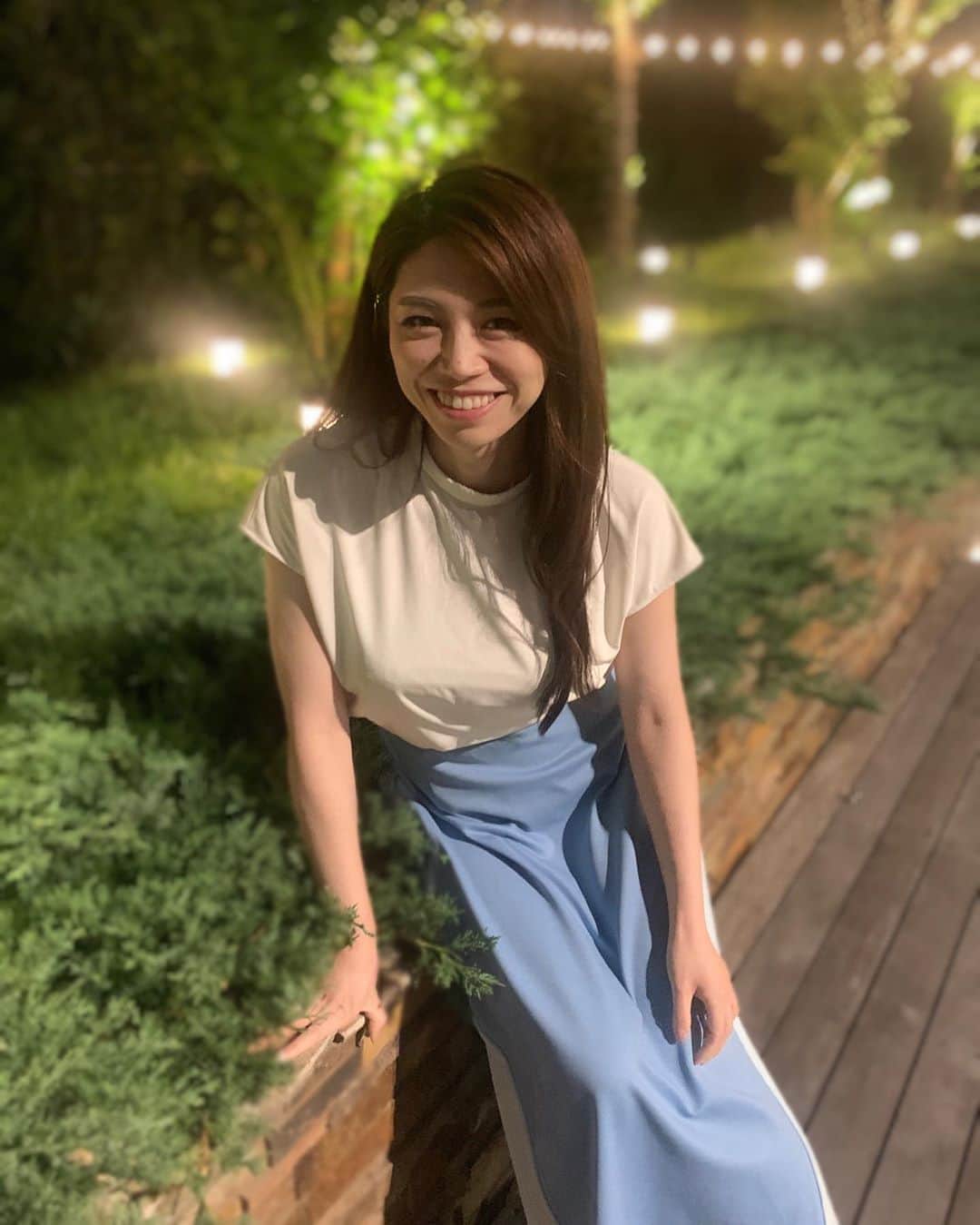 小林アナさんのインスタグラム写真 小林アナinstagram 38歳 独身 たまには 外でのんびりするのもいいね そこで一生懸命鳴いてる鈴虫さんも 泣いてるアナタも 連休はお休みしたら シリーズリア充女 9月日 23時38分 Genkobiribiri