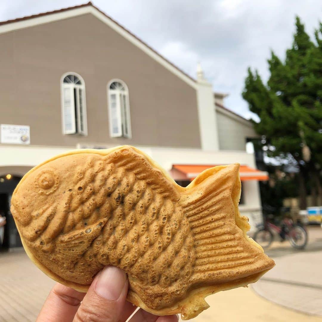 がっちゃんのインスタグラム：「犬吠駅の鯛焼き🐟 皮がもっちもっちで美味しかった💕  #たい焼き #スイーツ #銚子電鉄」
