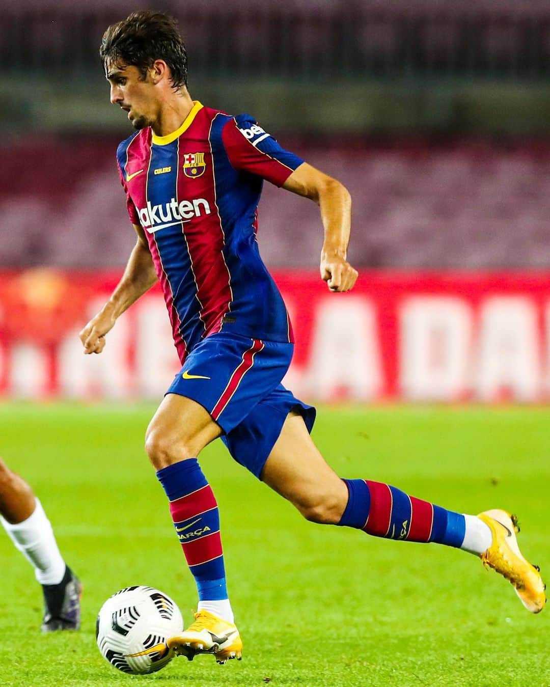 FCバルセロナさんのインスタグラム写真 - (FCバルセロナInstagram)「🙌 First game at Camp Nou 💙❤️ 🙌 Debut en el Camp Nou para @trincao @pedrii_8 y @miralem_pjanic 💙❤️ 🙌 El debut al Camp Nou mai s’oblida 💙❤️」9月21日 0時35分 - fcbarcelona