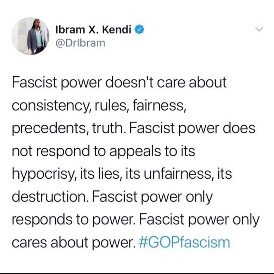 カテリーナ・スコーソンさんのインスタグラム写真 - (カテリーナ・スコーソンInstagram)「What are our core principles? Does might equal right? Do we believe in fascism? Do we believe that there are more important things than dominance and control? Are we afraid of vulnerability? Are we afraid of the paint and poetry of diversity? Are we afraid of what we will see if we truly look beyond the brand loyalty of polarized politics? Who do we protect? Widows and orphans or the shiny and the mighty? And why? What’s the point of a gold toilet? What will you take with you? #vote #registertovote #GOPfascism #wwjd #dontletthemfoolyouwithsingleissuevoting #questioneverything @ibramxk」9月21日 0時53分 - caterinascorsone