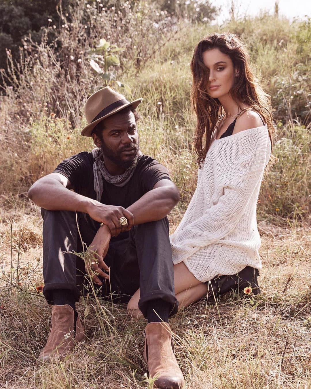 ニコール・トルンフィオのインスタグラム：「Sunday Vibes 🌾 🌾🌾 with my 👑」