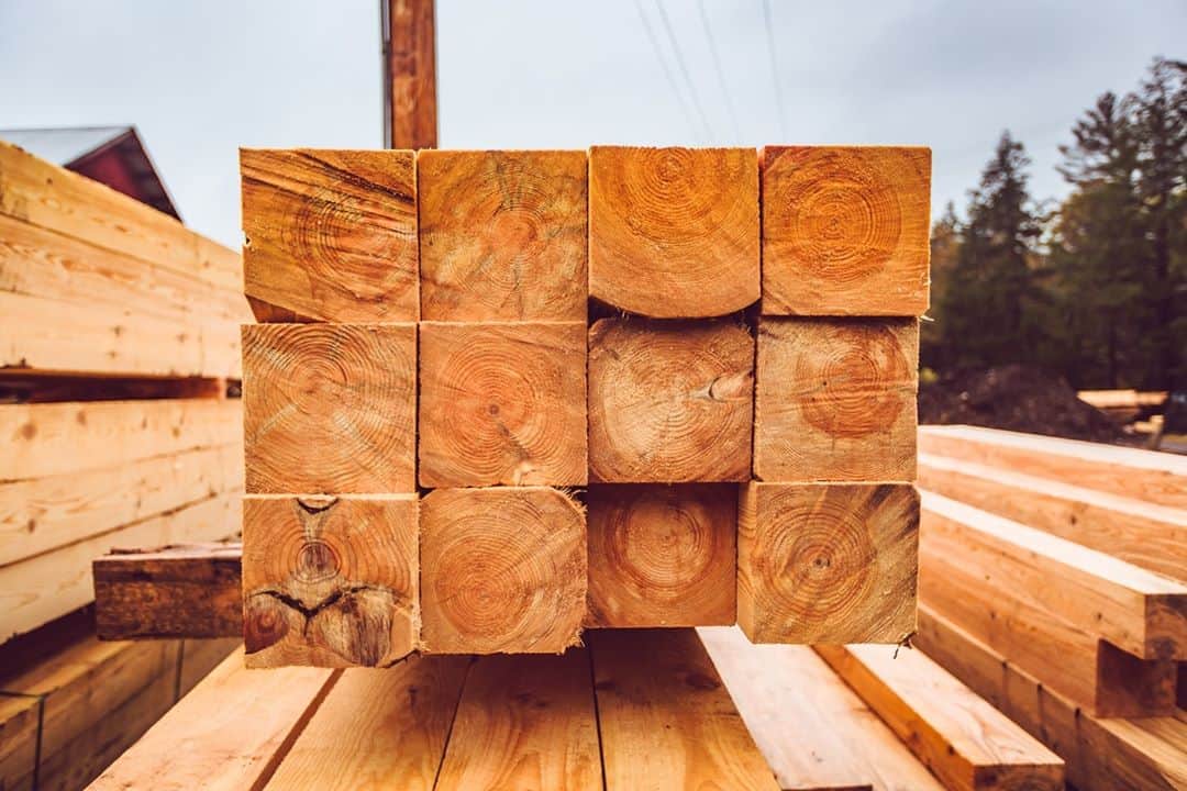 チペワさんのインスタグラム写真 - (チペワInstagram)「Our definition of success.   #chippewaboots #thebestbyfar #logging #sawmill」9月21日 2時00分 - chippewaboots