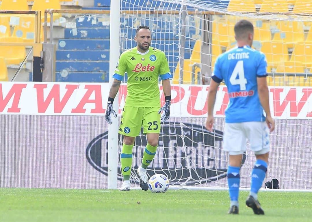 ダビド・オスピナさんのインスタグラム写真 - (ダビド・オスピナInstagram)「#ForzaNapoli」9月21日 1時52分 - d_ospina1