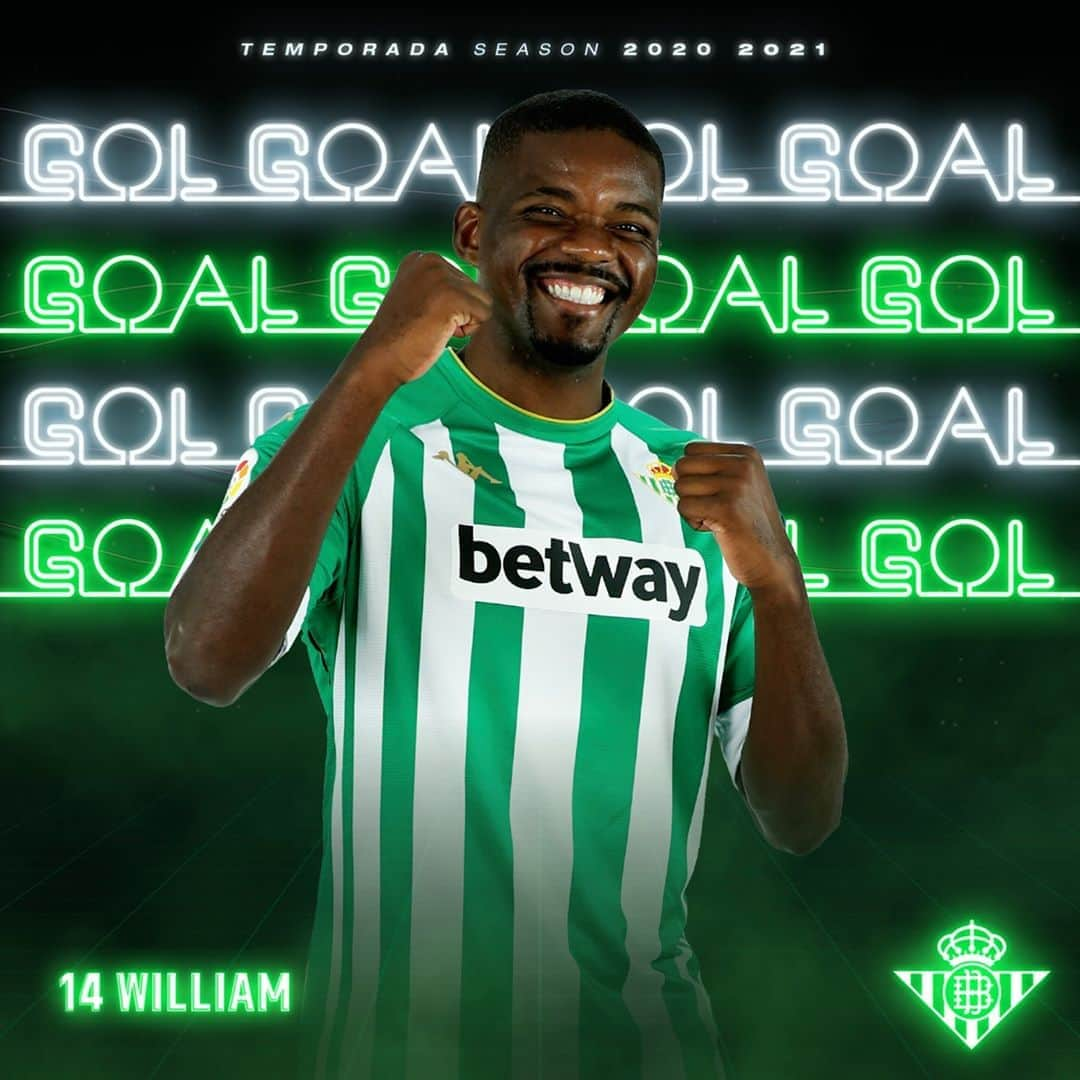 レアル・ベティスさんのインスタグラム写真 - (レアル・ベティスInstagram)「18' ⏱⚽️ ¡¡¡GOOOOOL!!! 👏👏 ¡Marca William Carvalho!  💚⚪ #RealBetisRealValladolid 2-0 💜⚪  #DíaDeBetis」9月21日 1時57分 - realbetisbalompie