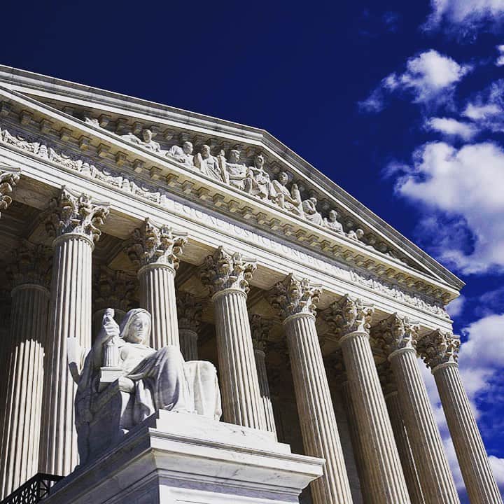 デレク ラムのインスタグラム：「“Equal justice under the law” says it right there. #vote #vote2020」