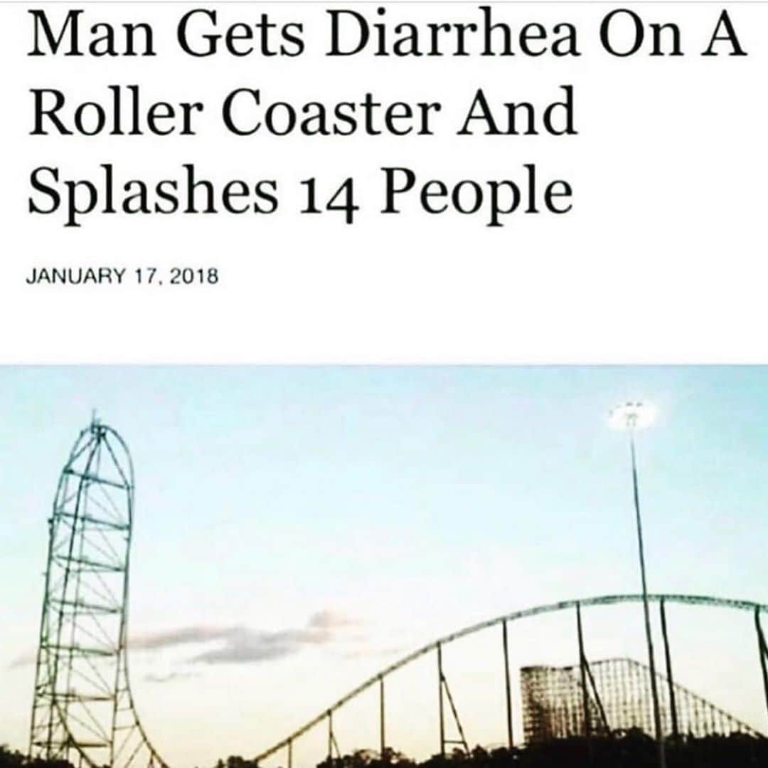 ワカ・フロッカ・フレイムのインスタグラム：「And my daughter ask me why I don’t go to six flags.. welp 😂 what would you do? 🤣」
