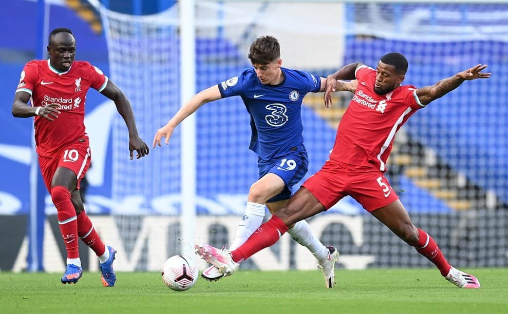 ジョルジニオ・ワイナルドゥムさんのインスタグラム写真 - (ジョルジニオ・ワイナルドゥムInstagram)「GET INNN!! 🙌🏾 Important win on the road 💪🏾🔴 #YNWA #CHELIV」9月21日 3時49分 - gwijnaldum