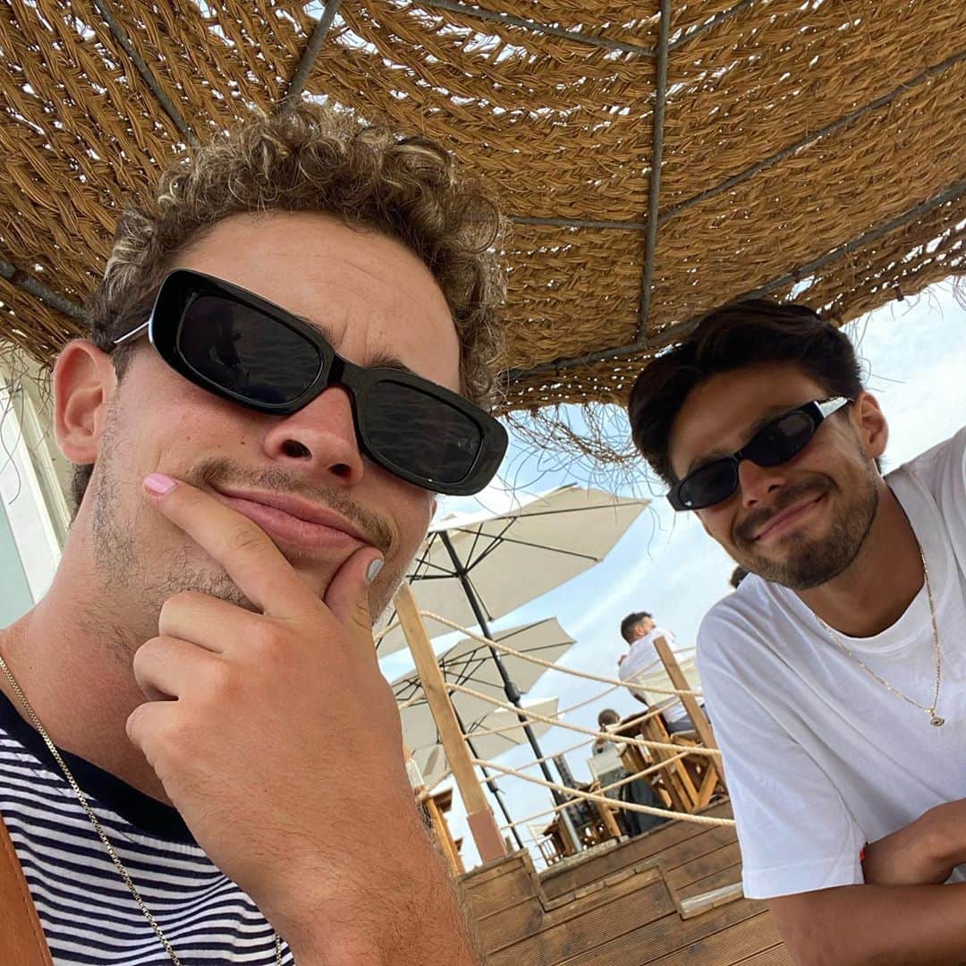 グスタボ・リベイロのインスタグラム：「❤️❤️」