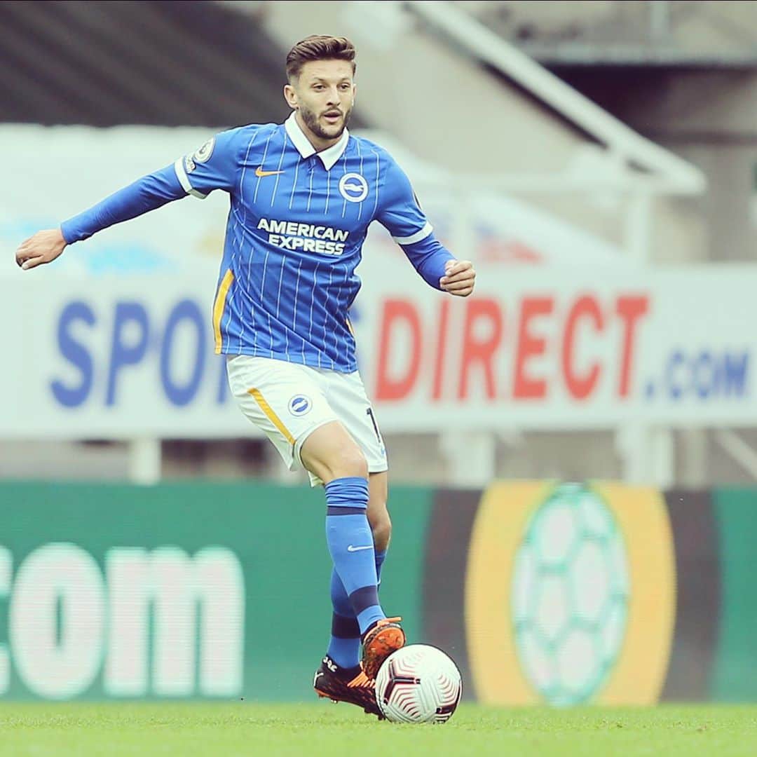 アダム・ララーナのインスタグラム：「Top performance and big 3 points! Another important week ahead 💪🏻 #BHAFC🔵⚪️」