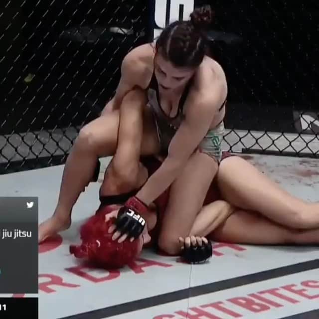 マッケンジー・ダーンのインスタグラム：「This is how my last night was 😎💰💰🥋🔥 • • Esse foi meu sábado 😎💰💰🥋🔥 • • Video by @imexile」