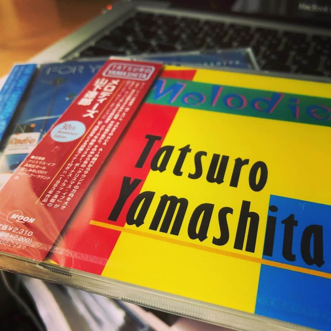 外園一馬さんのインスタグラム写真 - (外園一馬Instagram)「思えば30周年リマスター盤は持っていなかったので、買いました💿  当時の達郎さん、今の自分と同じくらいの年齢だったと思うと本当に恐ろしい・・・  #山下達郎  #tatsuroyamashita  #melodies  #メロディーズ」9月21日 8時15分 - kazumasotozono_gt