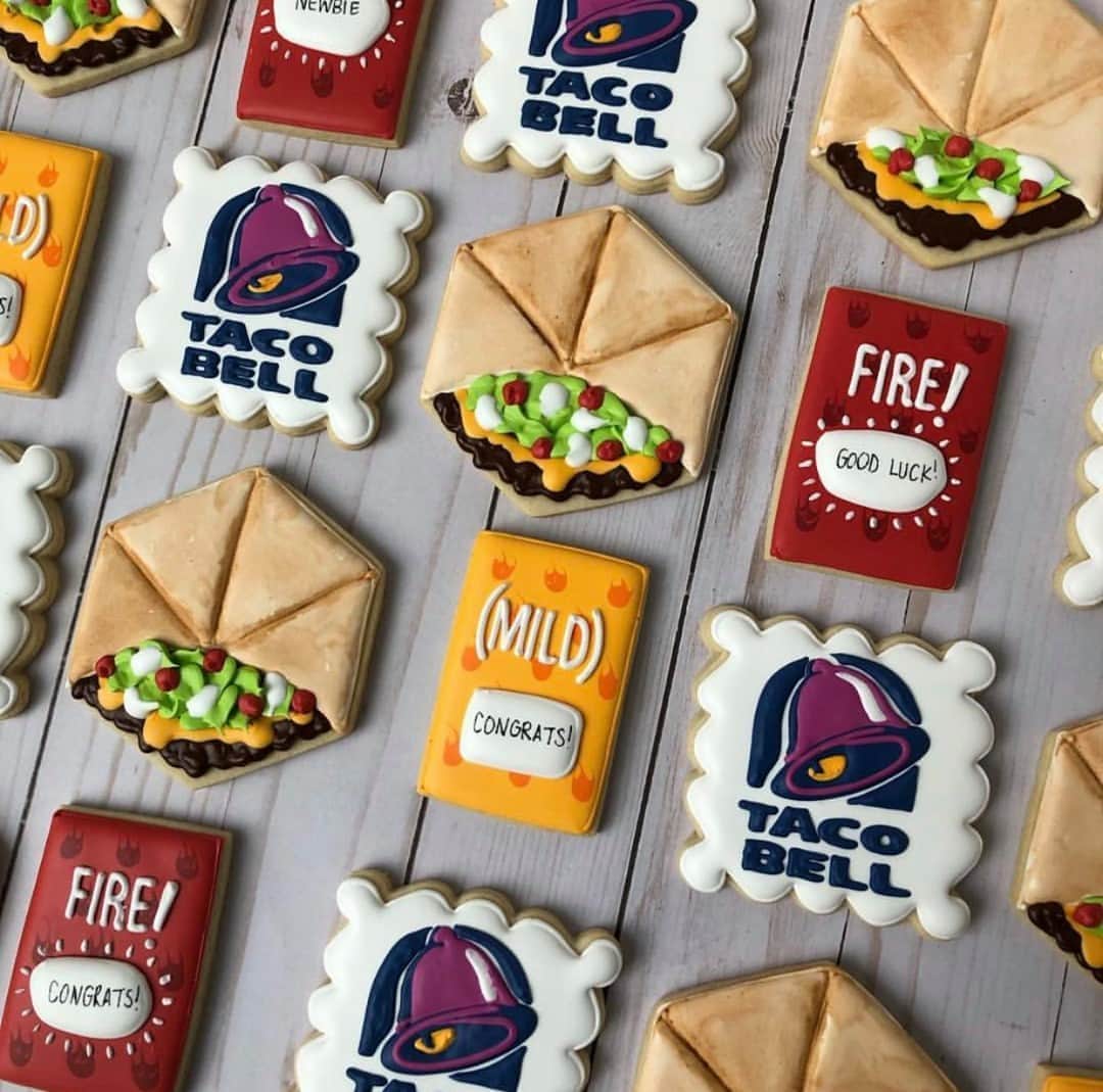 Taco Bellさんのインスタグラム写真 - (Taco BellInstagram)「All cookie, no crumble. #TacoBellMuse」9月21日 9時00分 - tacobell