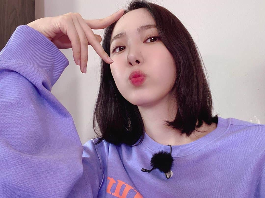 シンビさんのインスタグラム写真 - (シンビInstagram)「200918; SinB WEVERSE update 💜 -」9月21日 11時32分 - sinb_gfriend