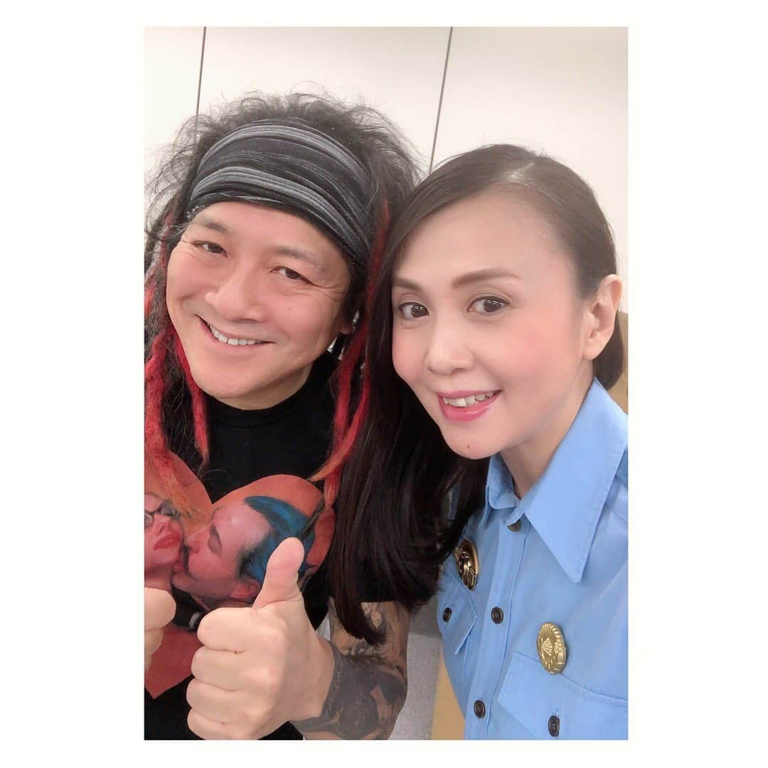 中原翔子のインスタグラム：「今年2月に撮影しておりました #高橋ヨシキ 監督 @yoshikitakahashi 長編初監督作品『激怒』公式サイトOPENいたしました✨ https://gekido-rageaholic.com/  ヨシキさん＆主演の #川瀬陽太 兄さん @yohtak とは短編『BAILOUT!』でもご一緒しており、お二人の記念すべき長編タッグにお声掛けいただけて光栄です😊  また、10/1（木）より本作のクラウドファンディングもSTART！クラファンURLは公式サイトよりリンクされますので、皆様どうぞよろしくお願いいたします🙇‍♀️  更に！クラファン開始同日の10/1（木）19時より本作のスペシャルトークライブもございます🎤 https://www.loft-prj.co.jp/schedule/plusone/155672 監督＆主演のお二人に加え、原案の #小林勇貴 監督 @violencejack_film 出演の #小林竜樹 さん 、司会に #てらさわホーク さん、そして私 #中原翔子 が登壇いたします！本イベントは #無観客配信 となっておりますので、是非ご視聴いただけますと嬉しいです😊  #映画_激怒 #rageaholic #japanesemovie #japaneseactress #actresslife」