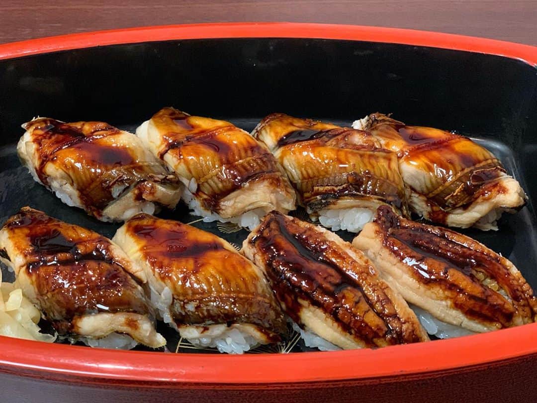 くろのグルメインスタ