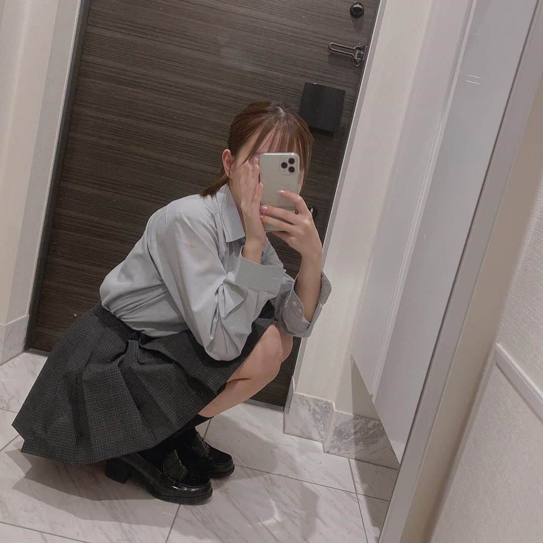 歩乃華（ほのらん）のインスタグラム：「制服よりリクルートやん(もうやらん許して)」