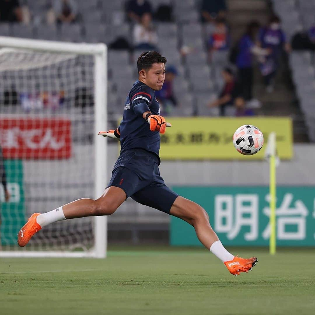 波多野豪さんのインスタグラム写真 - (波多野豪Instagram)「⚽️🧤 @fctokyoofficial」9月21日 13時22分 - gohatano50