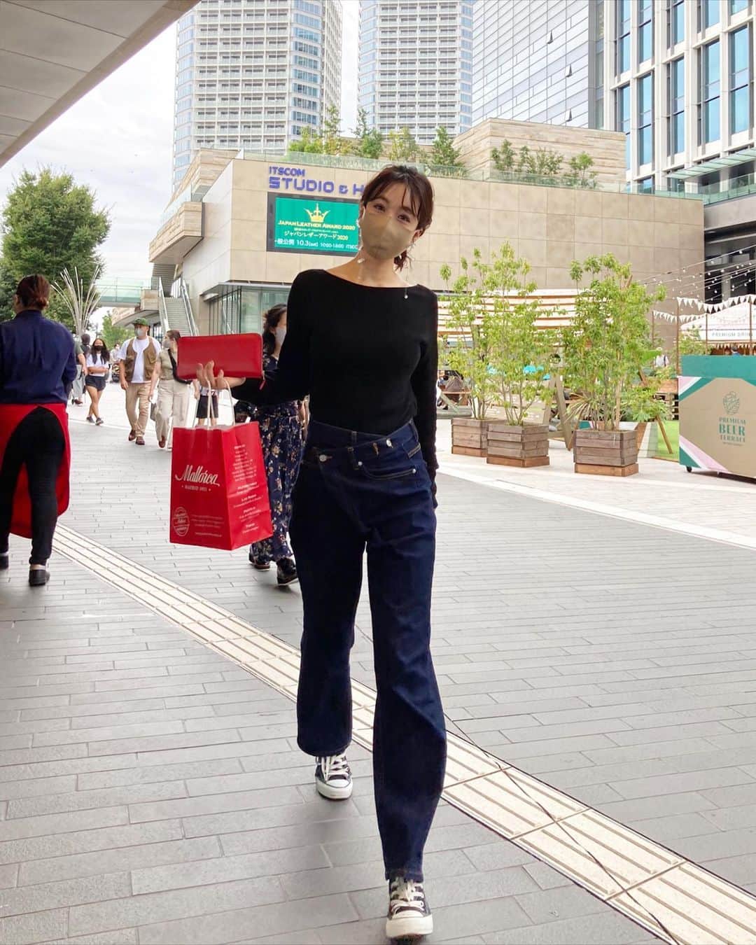 崎本ゆかりのグルメインスタ