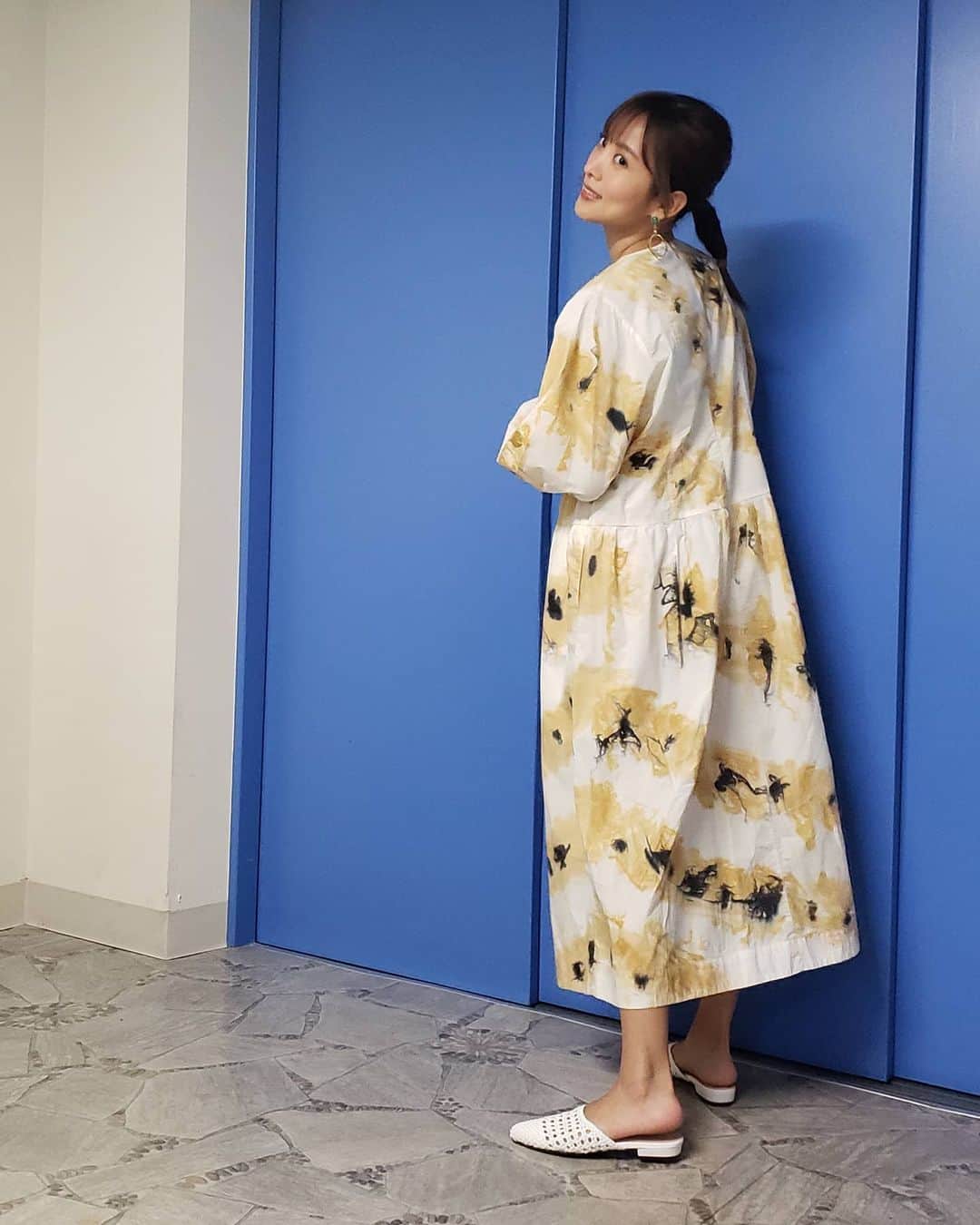 夏菜さんのインスタグラム写真 - (夏菜Instagram)「「ピンチで生き残る知恵セブン」のオンエアでしたん! Dress：@seanewyork Earring：@bijouri Stylist：@erica_mimura」9月21日 14時20分 - natsuna_official