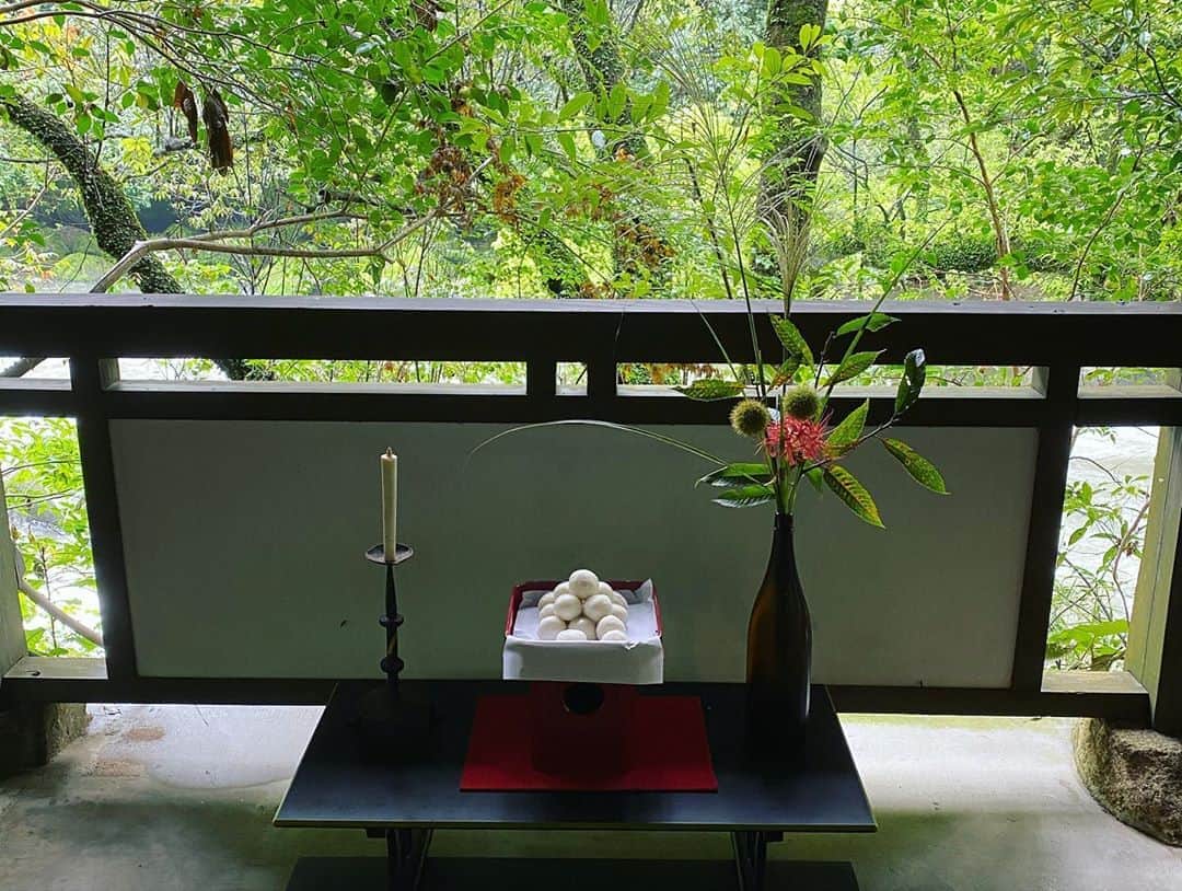 小泉里子さんのインスタグラム写真 - (小泉里子Instagram)「素敵な宿。 川沿いのお風呂は最高でした。 #妙見石原壮 #鹿児島」9月21日 14時20分 - satokokoizum1