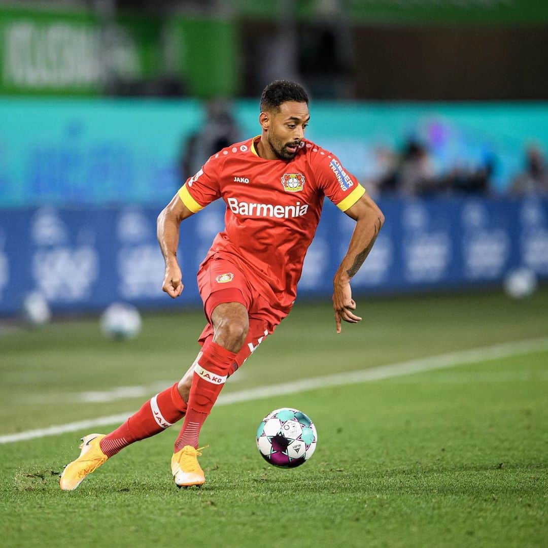 カリム・ベララビのインスタグラム：「We continue 💯⚽️」