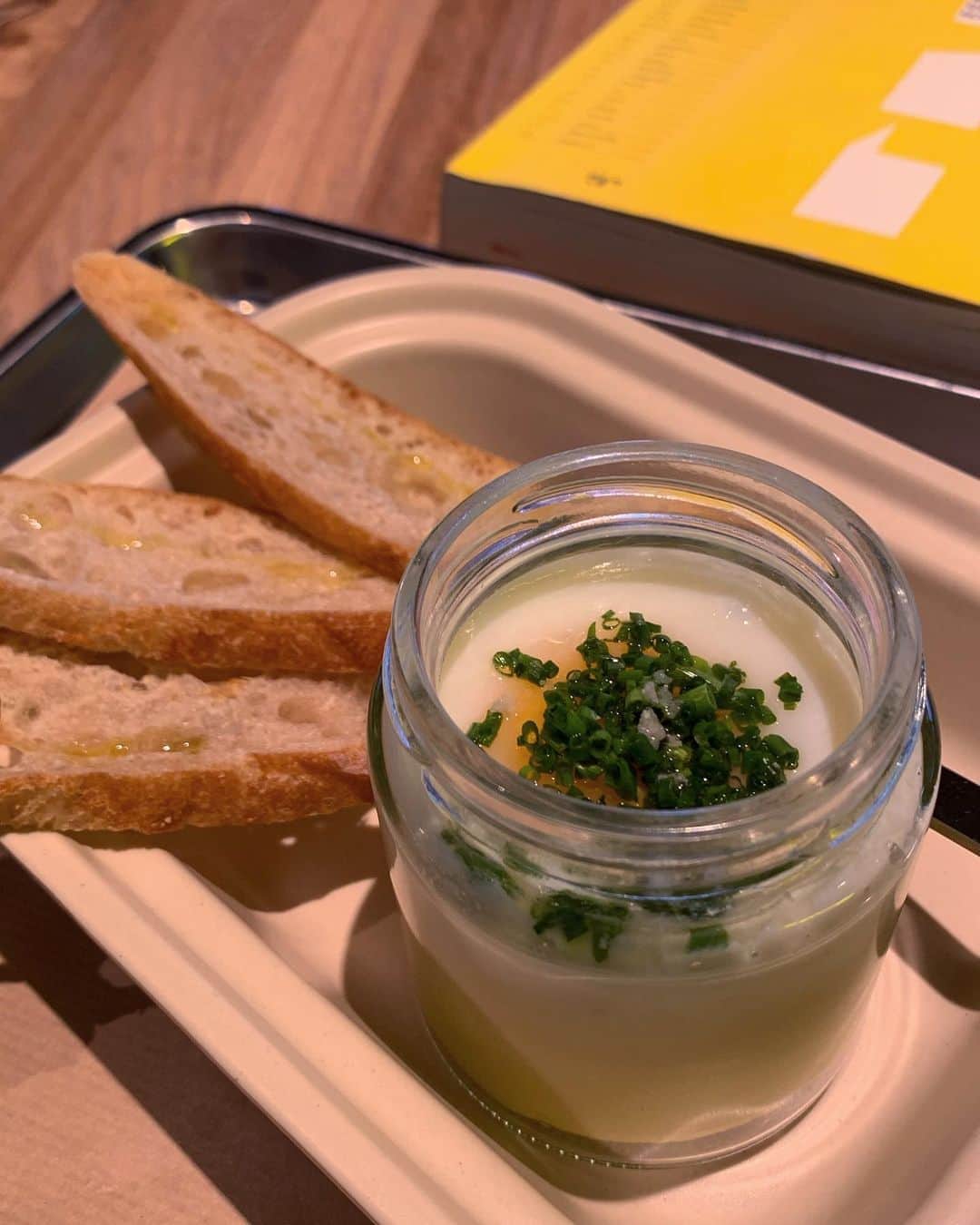 パン・ソヨンのインスタグラム：「. 세상의 모든 맛있는 것들을 위한」