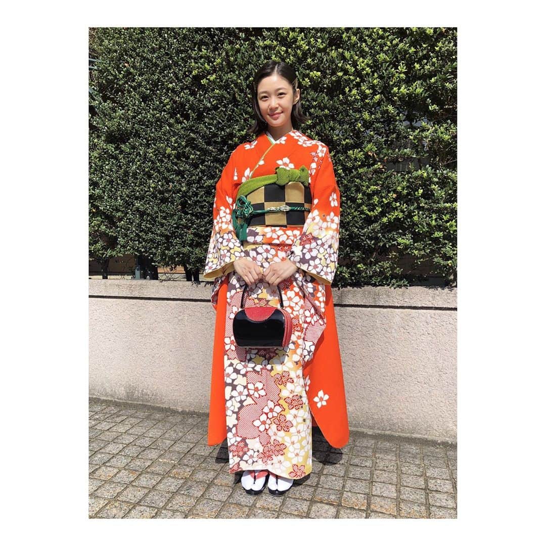 加村真美のインスタグラム：「姉の結婚式でした！ 綺麗だった☺️ おめでとう！！！！！」