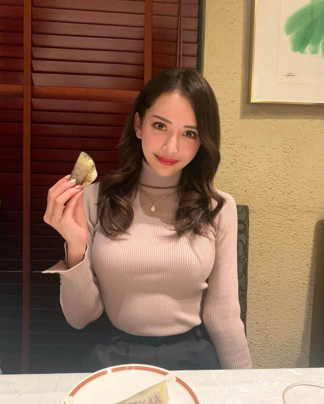 伊東亜梨沙のグルメインスタ